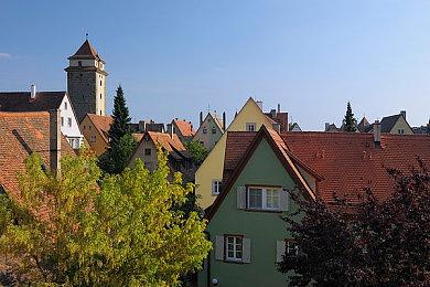 动作解谜游戏《蛙枪》现已登陆全平台发售